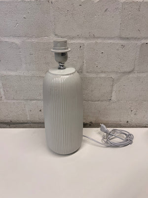 Ribbed Ceramic Table Lamp Base – main front view