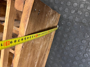 Rustic Wooden Wine Crate with Dividers – height measurement