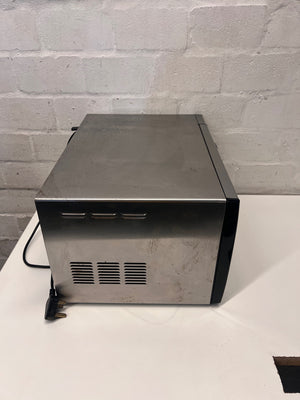 Silver 40L Samsung Microwave — Does Not Heat Up – top view