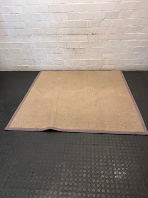 Woven Brown Square Area Rug with Fabric Border – condition detail