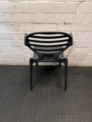 Modern Matte Black Slatted Outdoor Chair – condition detail