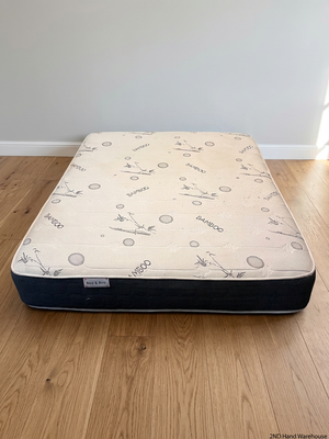 Bee & Bee Queen Bamboo Fabric Mattress – styled product image