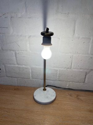 Minimalist Table Lamp with Marble-Effect Base – main front view