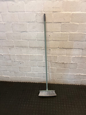 Grey Long-Handled Household Broom – condition detail