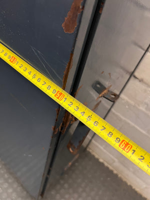 Industrial Single Door Steel Locker – width measurement