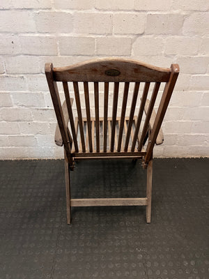 High Back Slatted Wooden Outdoor Armchair – condition detail