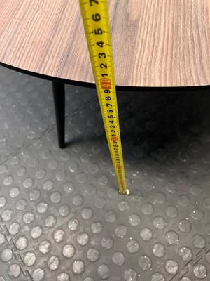 Round Wood-Grain Finish Coffee Table with Tapered Legs – height measurement