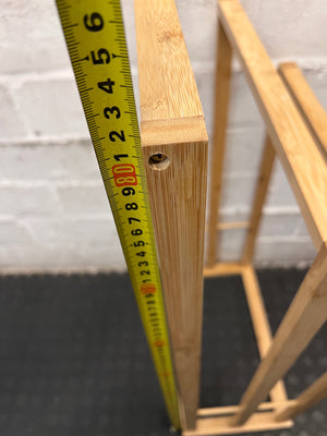 Freestanding Oak-Tone Tiered Towel Rail – height measurement