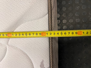 Durapedic Bamboo Double Mattress with Grey Quilted Sides – depth measurement