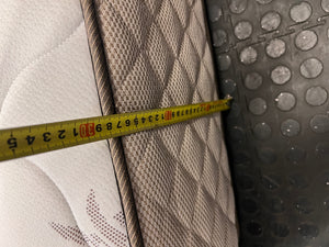 Durapedic Bamboo Double Mattress with Grey Quilted Sides – height measurement