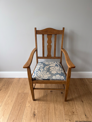 Vintage-Style Wooden Armchair with Patterned Seat – styled product image