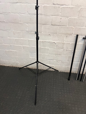 Adjustable Metal Backdrop Stand in Black – back view