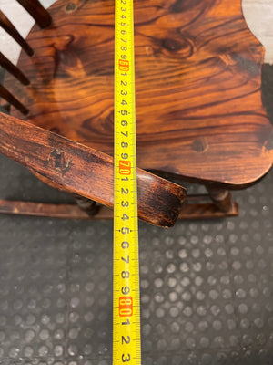 Vintage-Style Wooden Rocking Chair with Turned Spindles – depth measurement