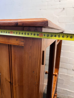 Oregon Pine TV Unit with Glass Display Cabinet – width measurement