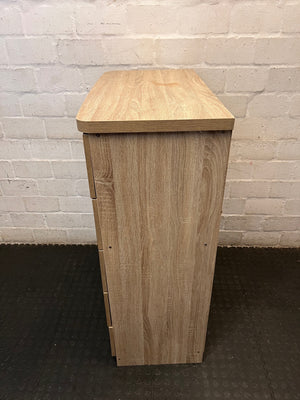 Light Oak-Style 5-Drawer Chest with Lock – condition detail