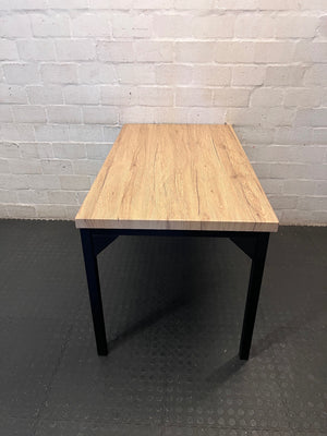 Russells Oak Finish Table with Black Metal Frame – condition detail