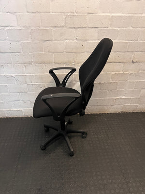 High-Back Black Fabric Office Chair with Armrests – side view