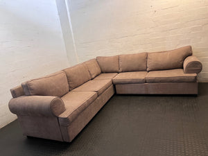 Large Brown L-Shape Corner Couch – top view