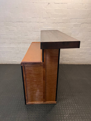 Rustic Wooden Bar Counter with Dark Stained Top – condition detail