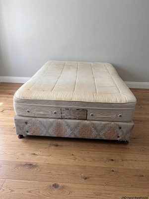 Double Base Set with Patterned Base – styled product image
