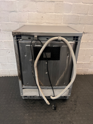 Silver Defy Freestanding Dishwasher — Working Order with Superficial Exterior D - 2ndhandwarehouse.com