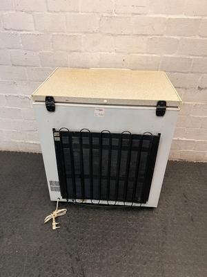 White Chest Freezer with Countertop Lid — Working; Fair Condition