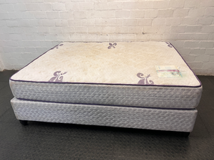 Queen Size Base Set with Fleur-de-lis Accents — Visible Surface Staining and Use