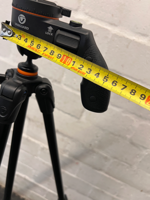 Vanguard Tripod with Pistol Grip Handle — Good Working Order
