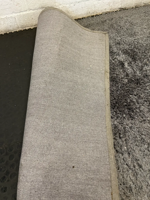Charcoal Grey Shaggy Living Room Rug (230cm x 160cm) - 2ndhandwarehouse.com