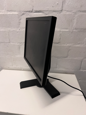 Black Dell Computer Monitor with Stand — Good Working Order - 2ndhandwarehouse.com