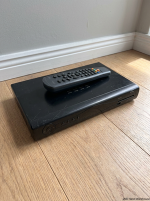 DStv HD PVR Decoder with Remote Control — Operational with Missing Power Adapter and Casing D - 2ndhandwarehouse.com