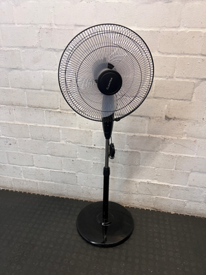 Black Elektra Pedestal Fan - Fair Condition - 2ndhandwarehouse.com
