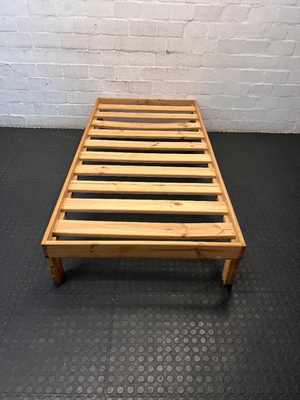 Classic Wooden Slatted Single Bed Frame — Great Condition - 2ndhandwarehouse.com