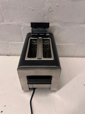Black Bosch 2-Slice Toaster - Smudge Marks on Finish - 2ndhandwarehouse.com