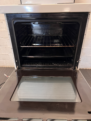 Defy Kitchenaire Six Twenty Electric Stove — One Plate Not Working and Rusted Coils - 2ndhandwarehouse.com