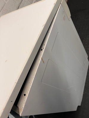 White Bosch Freestanding Dishwasher — Working Order with Damaged Rope - 2ndhandwarehouse.com
