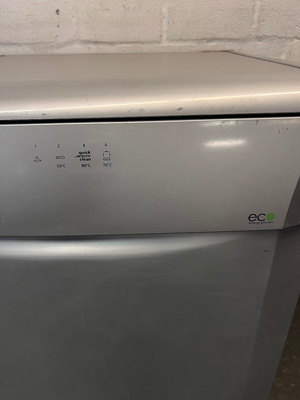 Silver Defy Freestanding Dishwasher — Working Order with Superficial Exterior D - 2ndhandwarehouse.com