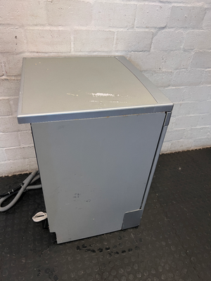 Russell Hobbs 12-Place Dishwasher - Exterior Scuffs, Working 100% - 2ndhandwarehouse.com