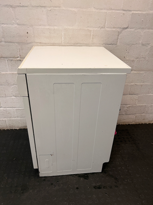 White Bosch Freestanding Dishwasher — Working Order with Damaged Rope - 2ndhandwarehouse.com