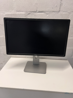 Dell Computer Monitor with Adjustable Stand — Good Working Order