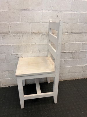 Classic Rustic White Slatted Dining Chair - 2ndhandwarehouse.com