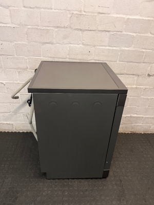 Defy Freestanding Dishwasher in Metallic Grey — Good Working Order - 2ndhandwarehouse.com