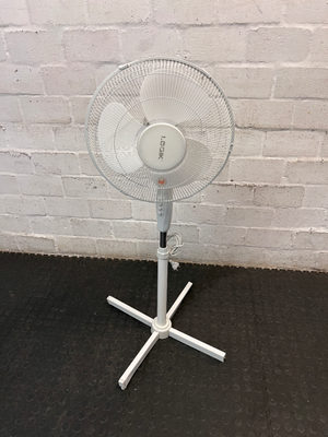 Logik White Standing Pedestal Fan — Working with Signs of Use - 2ndhandwarehouse.com