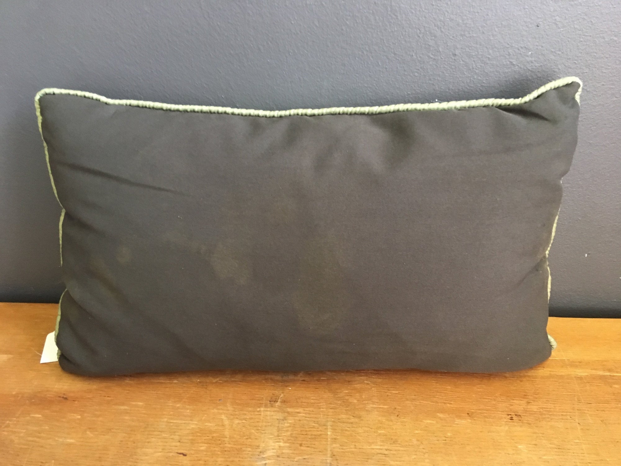 Grey Cushion - 2ndhandwarehouse.com