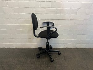 Black Typist Chair with Arm Rests