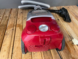 Electrolux Bagless Vacuum Cleaner 2100W - 2ndhandwarehouse.com