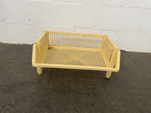 Cream Plastic Vegetable Tray