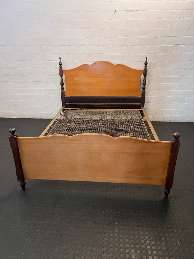 152cm Yellowwood Queen Bed Frame with Scalloped Detail - 2ndhandwarehouse.com
