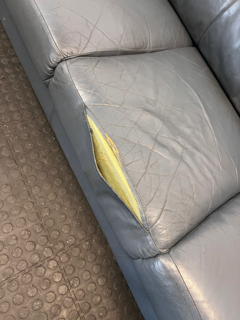 3-Seater Dark Blue Leather Couch - Needs Repair (Significant Tear) - 2ndhandwarehouse.com