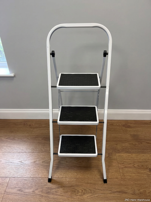 3 Tier Folding Step Ladder - White & Black Metal - 2ndhandwarehouse.com